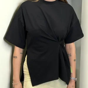 T SHIRT KNOT
